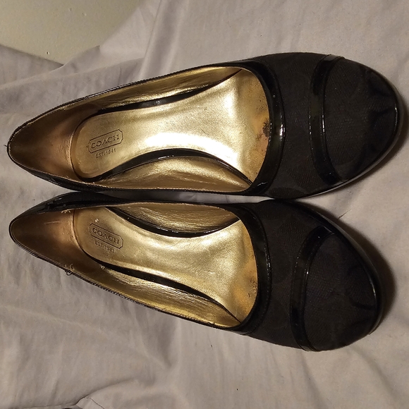 Coach Black Signature Canvas Abd Patent Leather Wedges with Rounded Toe - Picture 1 of 8